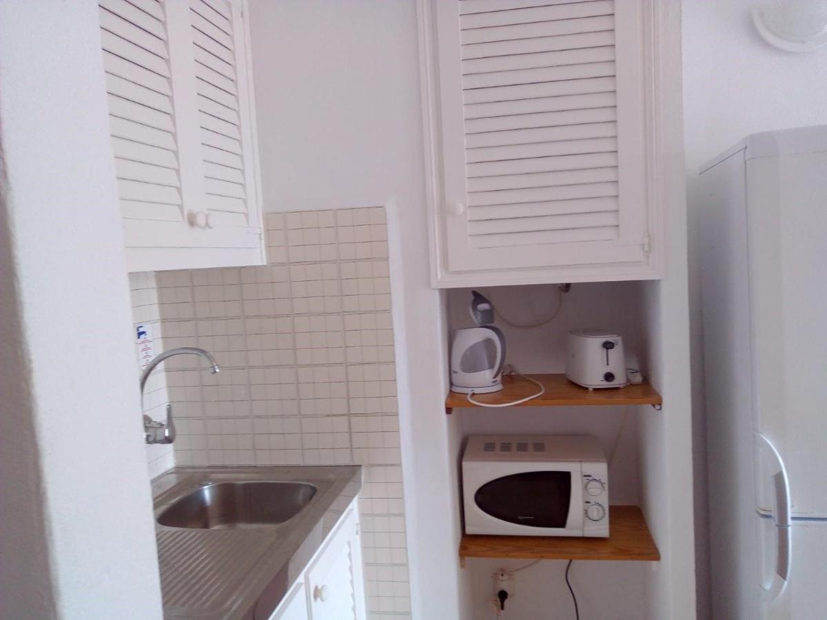 Apartamentos Sol Isla Arenal d'en Castell Exterior foto